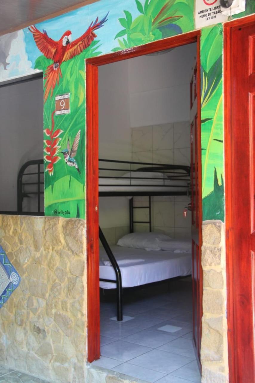 Costa Linda Art Hostel Nationalpark Nationalpark Manuel Antonio Exterior foto
