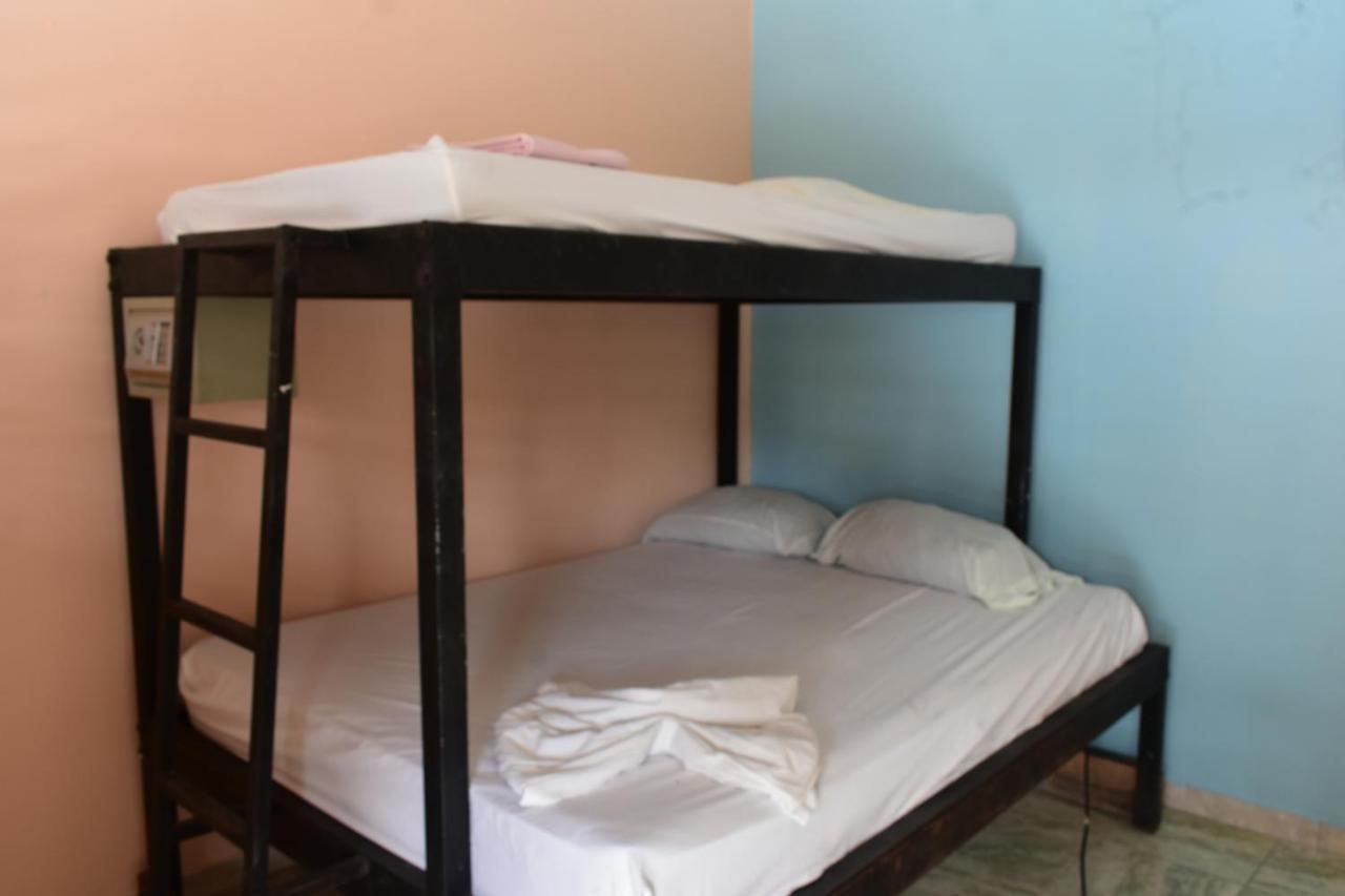Costa Linda Art Hostel Nationalpark Nationalpark Manuel Antonio Exterior foto